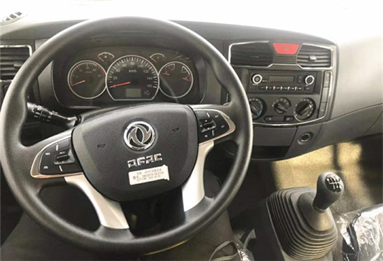 國(guó)六東風(fēng)凱普特勾臂式垃圾車(chē) 國(guó)六東風(fēng)凱普特勾臂式垃圾車(chē)