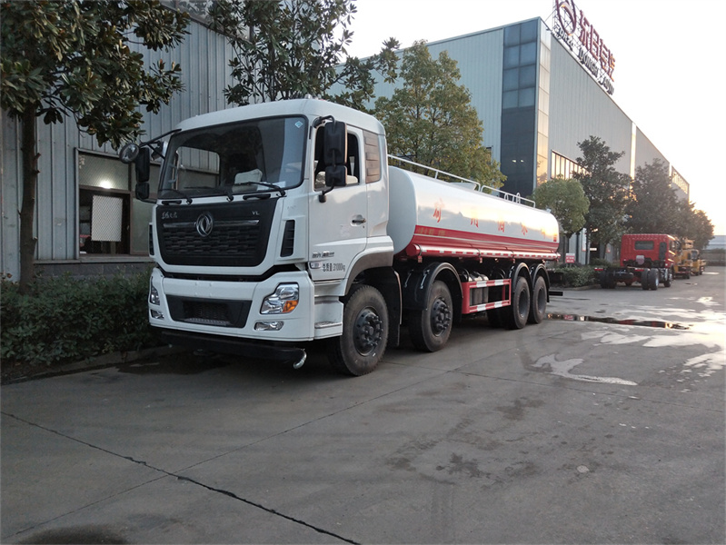 東風(fēng)天龍25噸灑水車(chē) 東風(fēng)天龍25噸灑水車(chē)