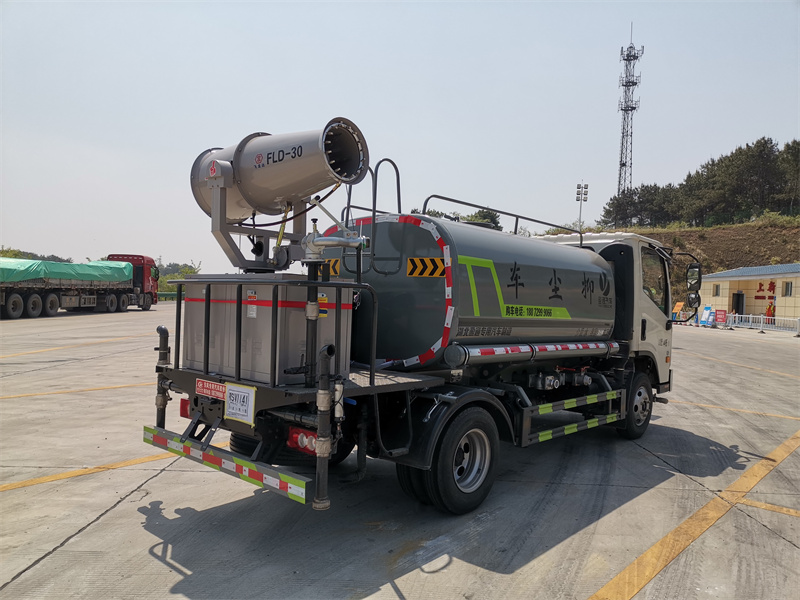 藍(lán)牌灑水車(chē)-福田5噸藍(lán)牌灑水車(chē) 藍(lán)牌灑水車(chē)-福田5噸藍(lán)牌灑水車(chē)